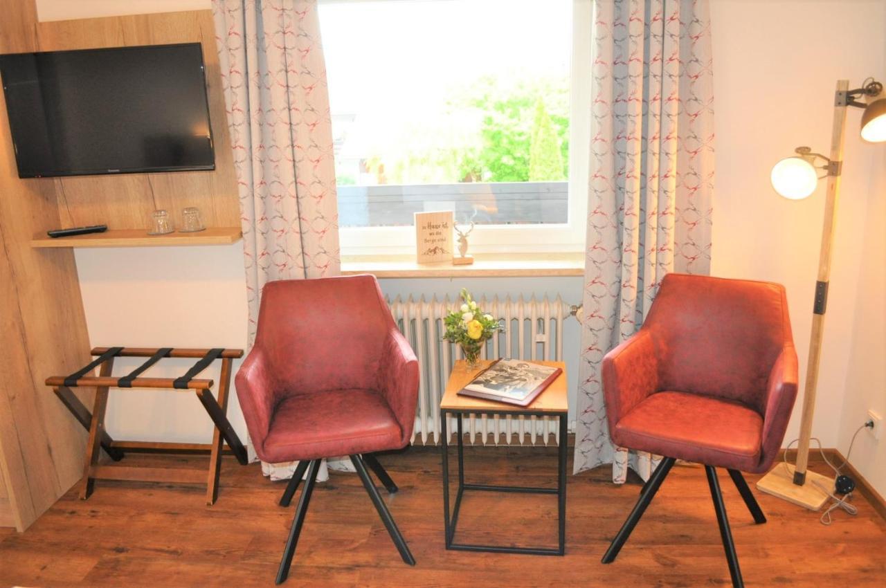 Hotel Garni Malerwinkl บาดฮินเดลัง ภายนอก รูปภาพ